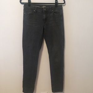 LOFT Stretch Curvy Skinny Dark Grey Jeans 27 4